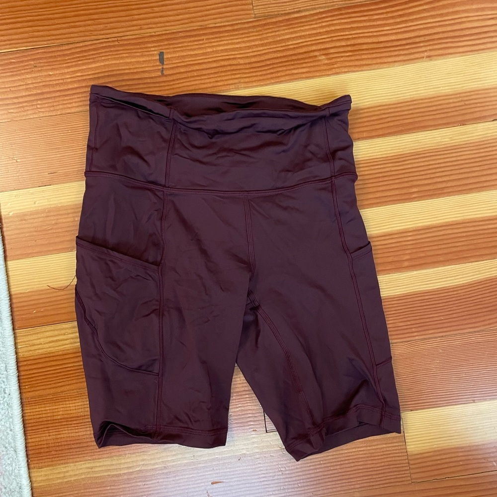 Lulu lemon bike shorts